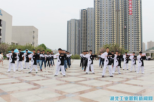 军人开荤后H拔不H